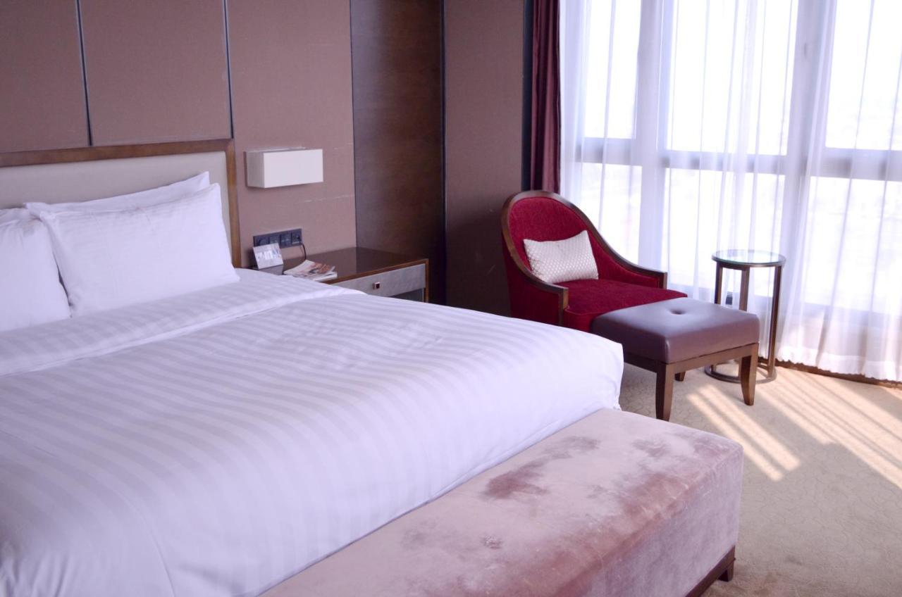 เดอะ คิวบ์ โฮเต็ล เซี่ยงไฮ้ ซินเฉียว Hotel ภายนอก รูปภาพ